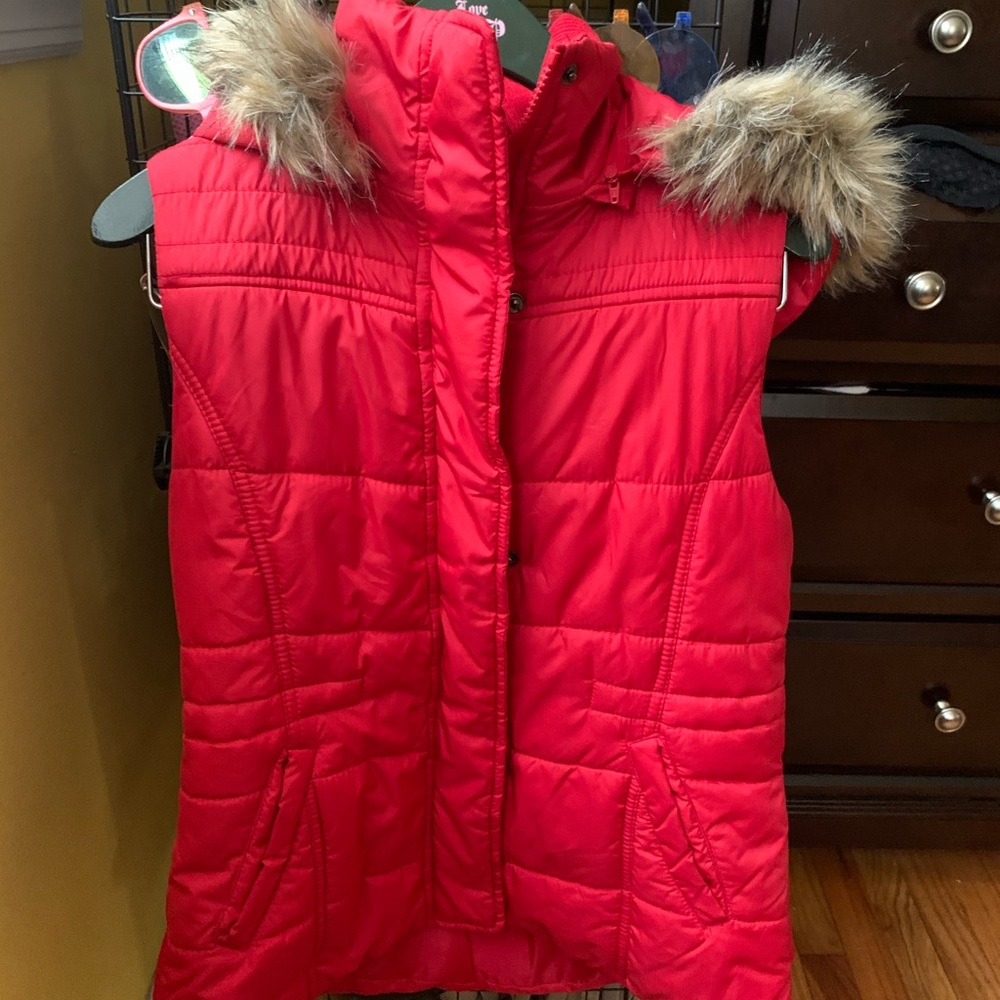 Red vest with faux fur trim